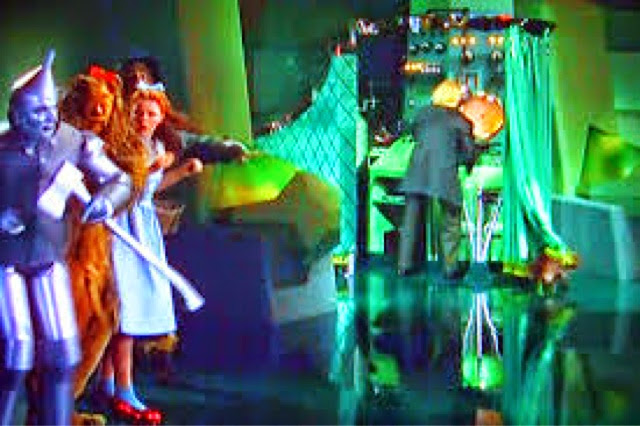 The Wizard of Oz behind the curtain
